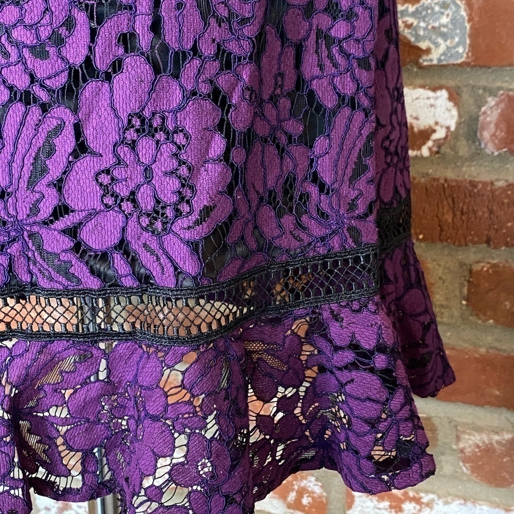 Eliza J Purple Flare Sleeve Lace Shift Dress Size 8P - Picture 9 of 11